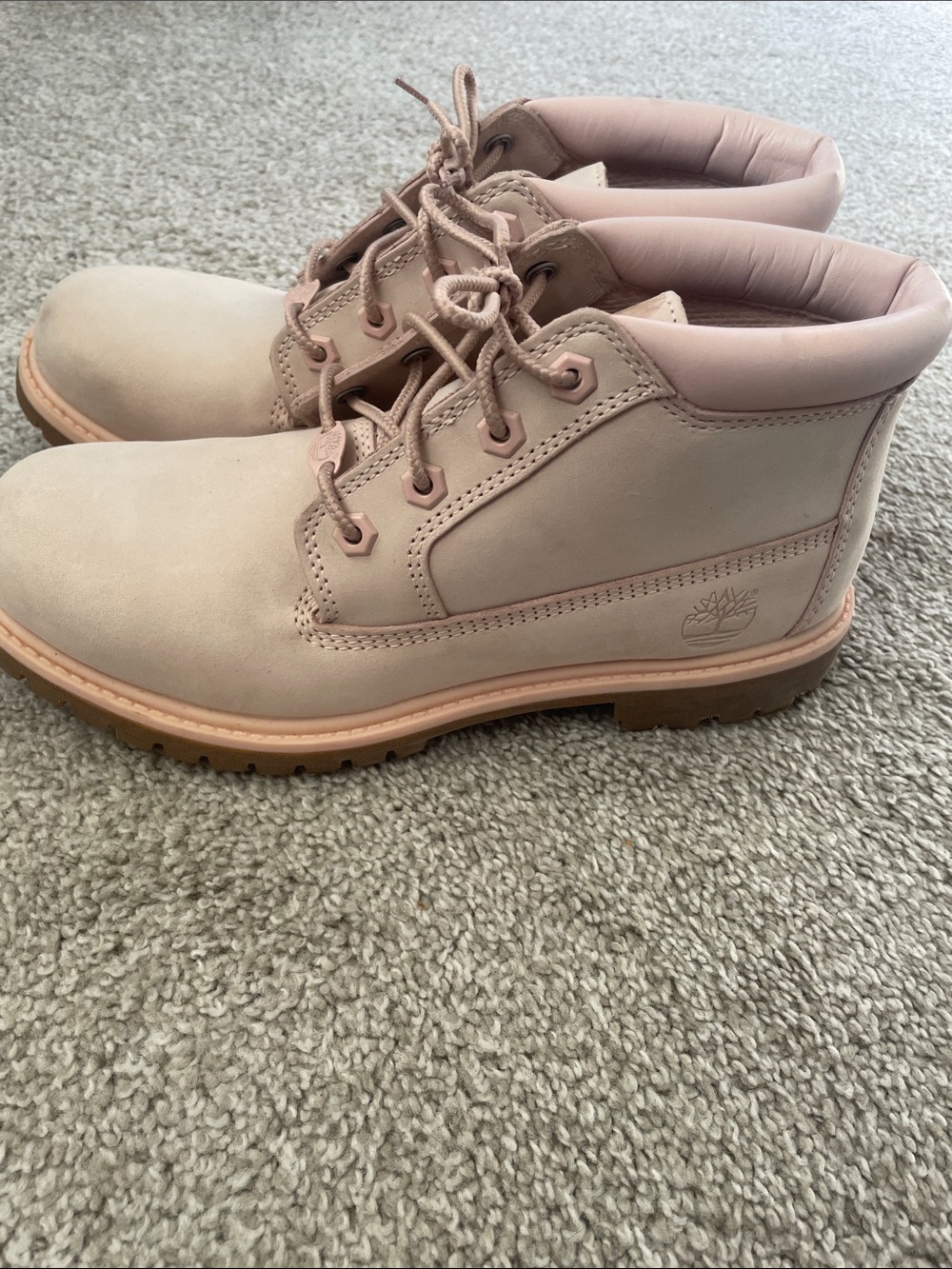 Timberland Women's Blush Pink Nubuck waterproof Lace-Up ankle Boots